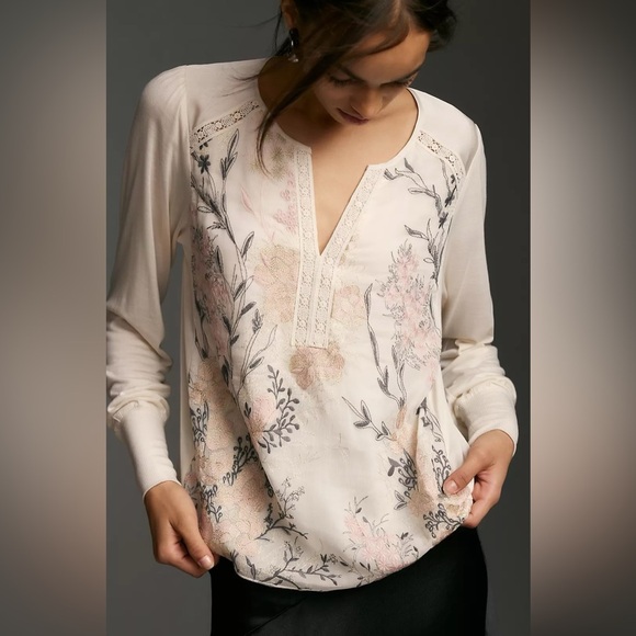 TINY by ANTHROPOLOGIE Holden Long Sleeve Embroidered Top in Ivory - Picture 1 of 10